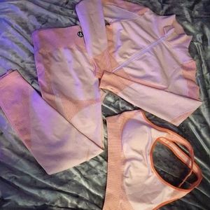 Adorable athletic coral/peach 3 piece set
